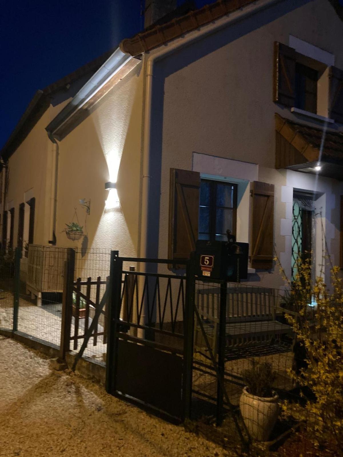 Chambres D' Hotes A Benaize Coulonges  Luaran gambar